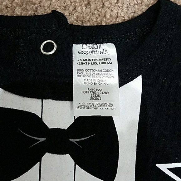 Nwt Baby Essentials Tuxedo Onesie - Picture 3 of 5